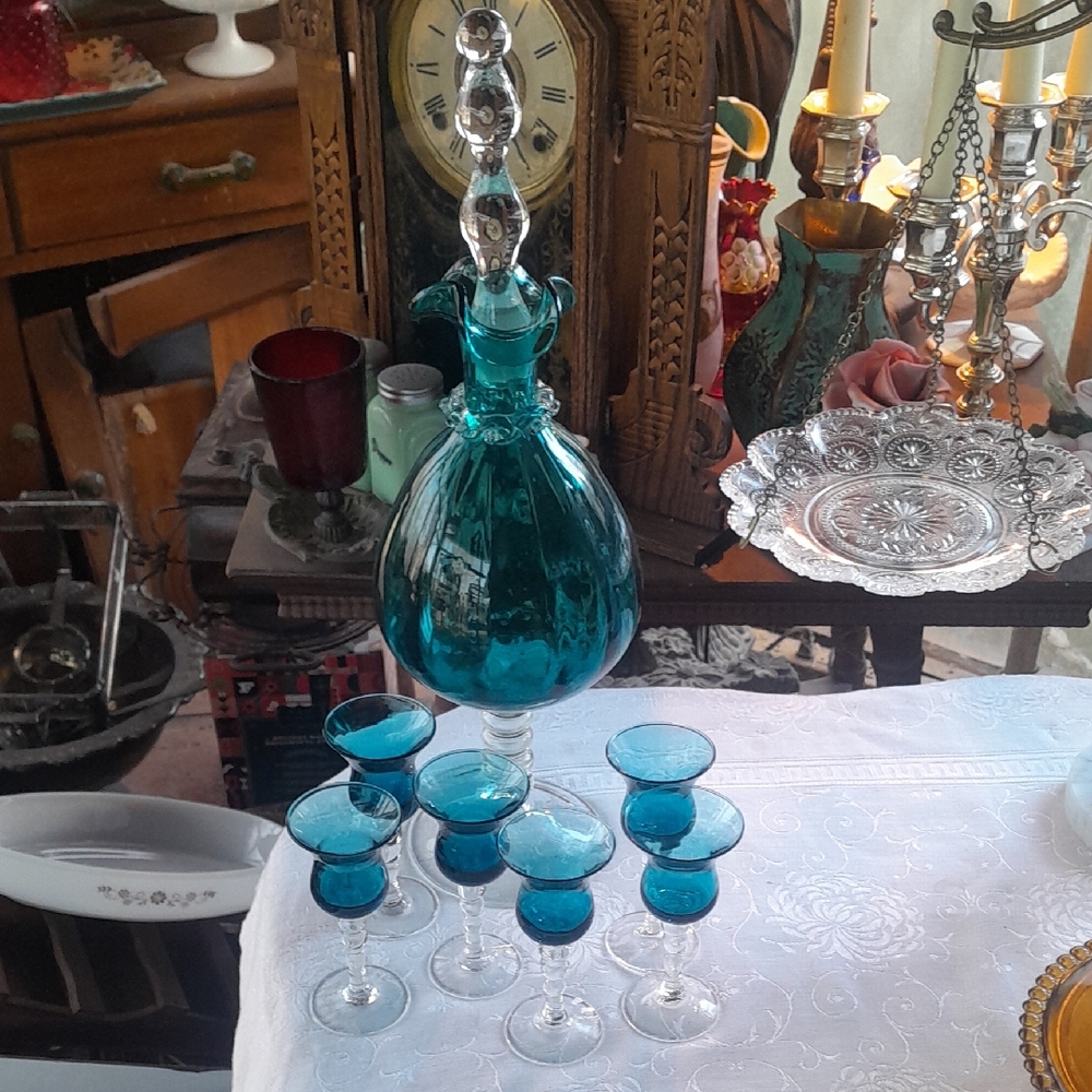 Teal Glass Decanter Set with Six Cordial Glasses